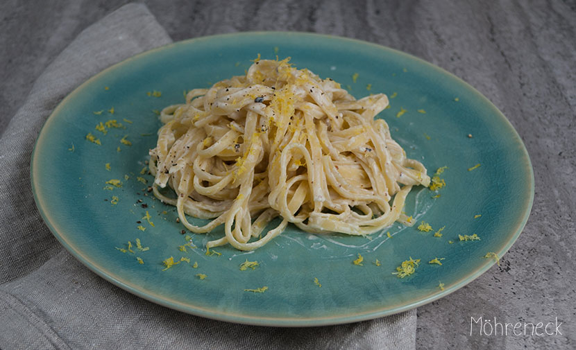 Tagliatelle mit Zitronen-Sahne-Sauce - Möhreneck