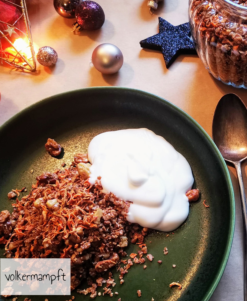 Carrot-Cake-Granola von volkermampft