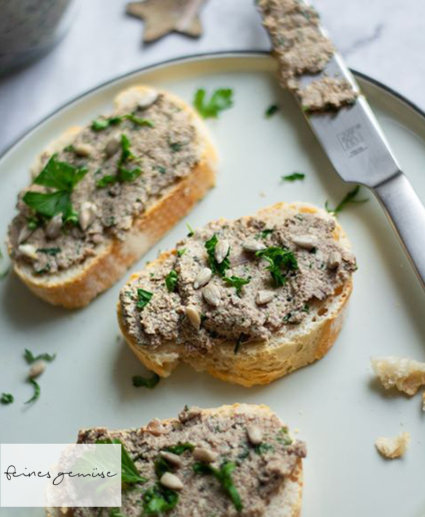 Walnuss-Champignon-Pâté von feinesgemüse