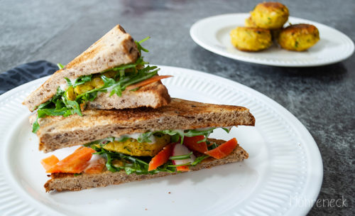 Bärlauch-Falafel-Sandwich