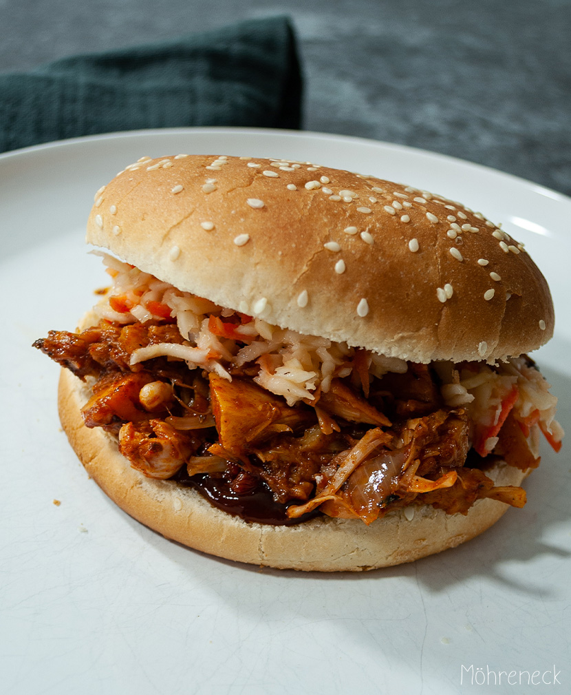 Jackfruit-BBQ-Burger