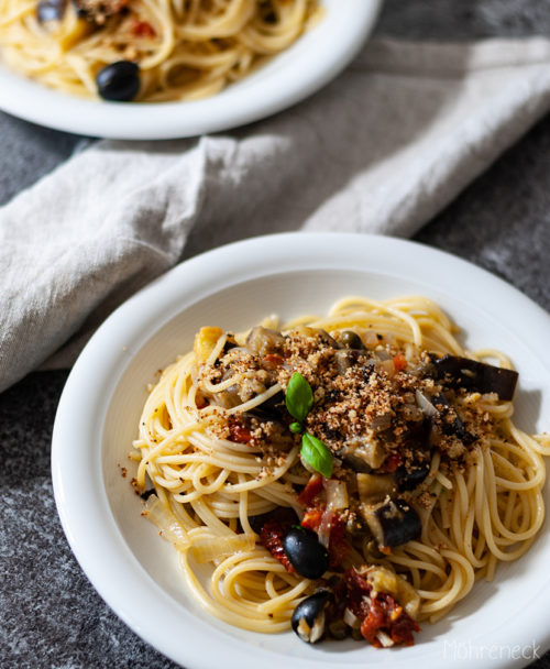 Spaghetti mit Aubergine