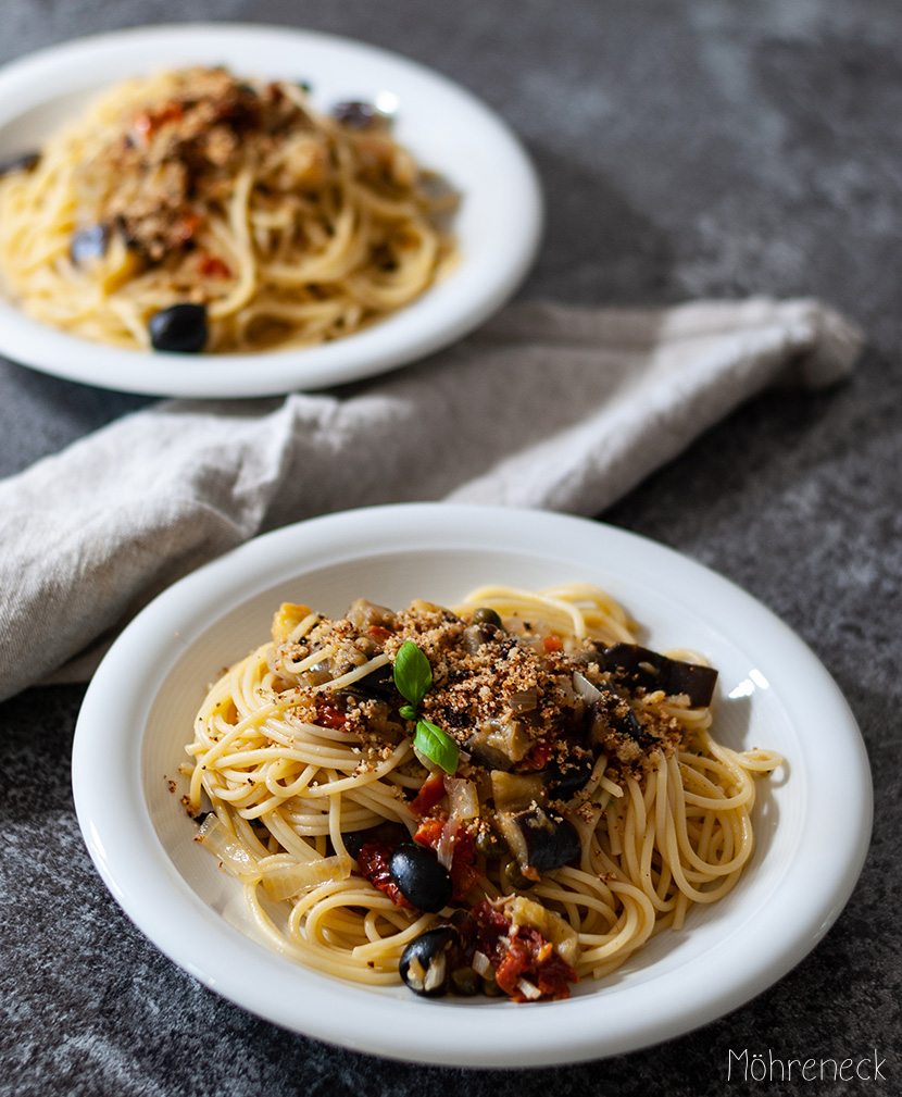 Spaghetti mit Aubergine