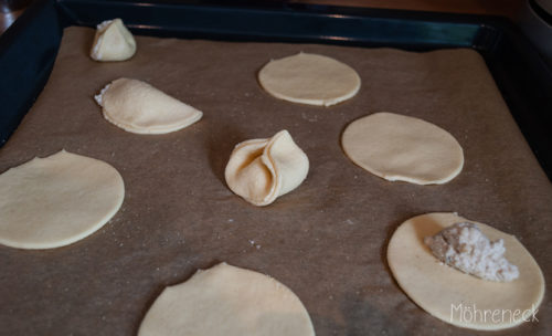 Tortellini mit Cashew-Tofu-Füllung