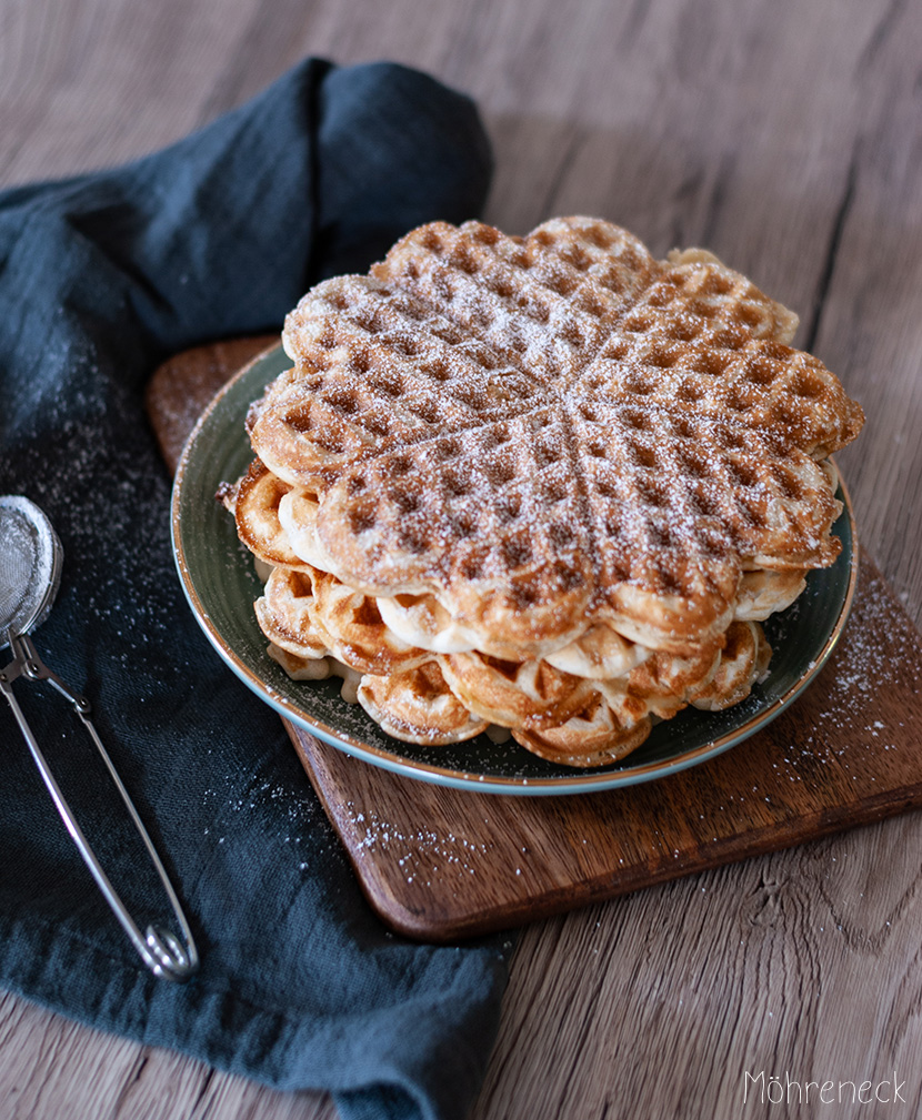 vegane Waffeln - Grundrezept - Möhreneck