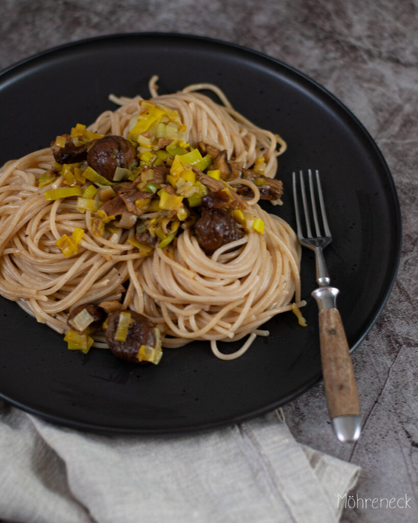 Lauch-Maronen-Pasta